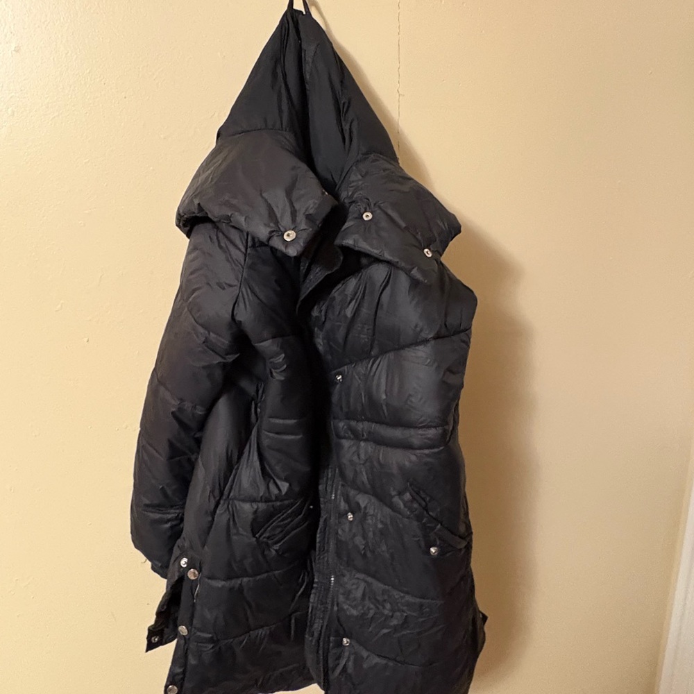 Hollister Black Puffer Jacket